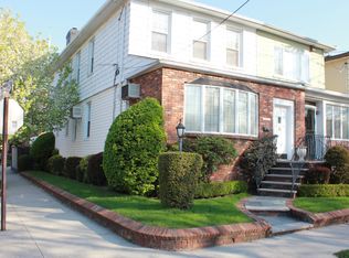 8220 10th Ave, Brooklyn, NY 11228