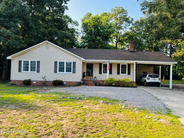 109 Harbour Way, Washington, NC 27889