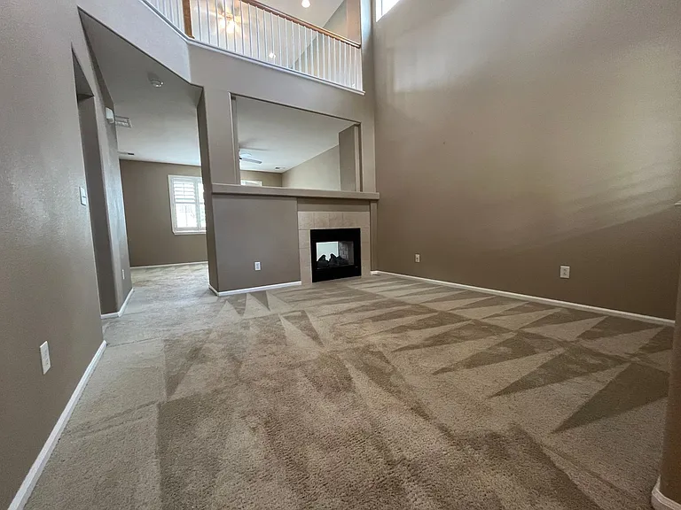 3717 Castle Peak Ave — Photo 4