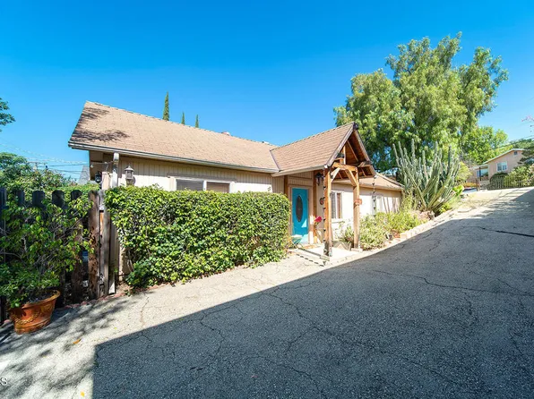 8950 Oswego St, Sunland, CA 91040