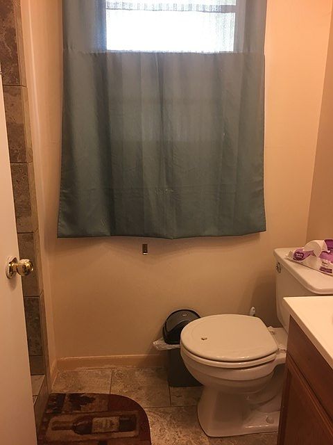 1st image of 1604 E 12th St