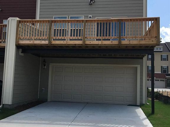 2nd image of 2058 Ackerman Hill Dr