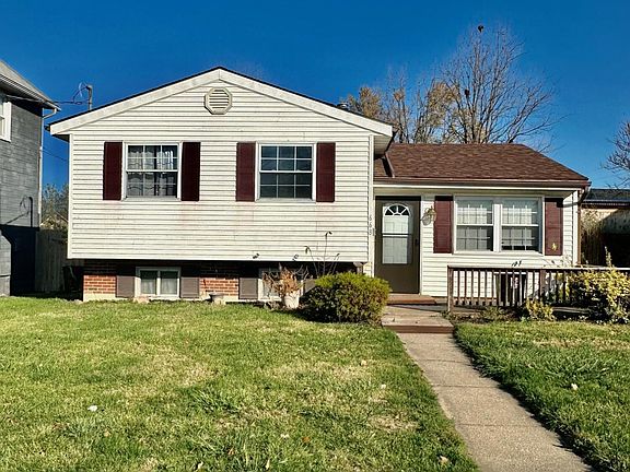 3rd image of 668 Wood St