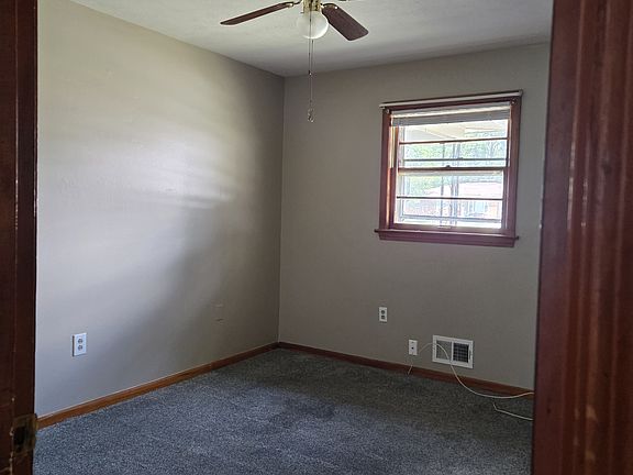 5th image of 6502 Glo Jean Way #1