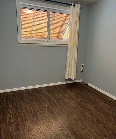 1114 W Oxford St — Photo 5