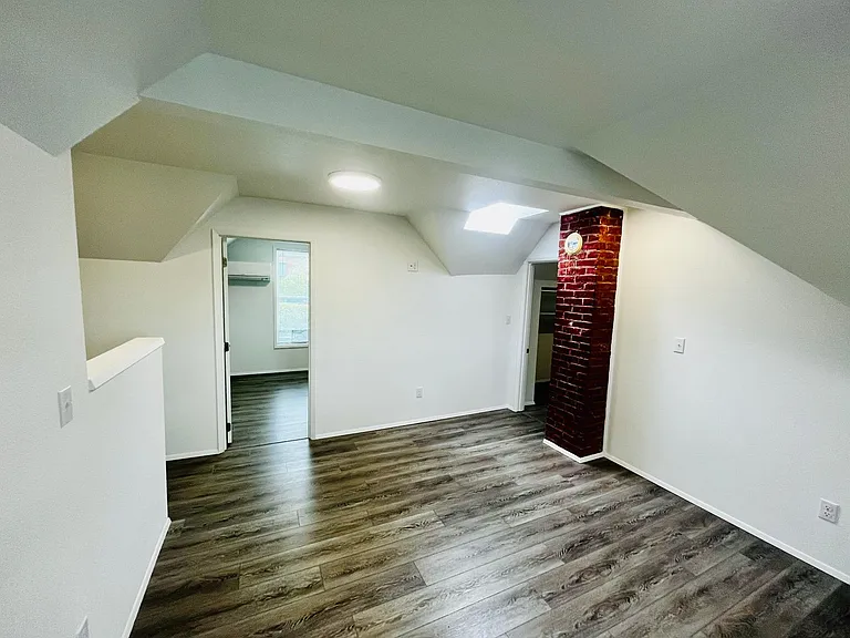 19101 3rd Ave NE #201 — Photo 9