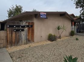 221 E Tuolumne St, Fresno, CA