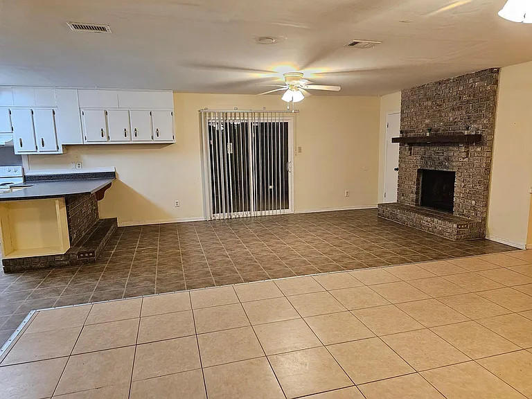 4548 Schillinger Rd S — Photo 6
