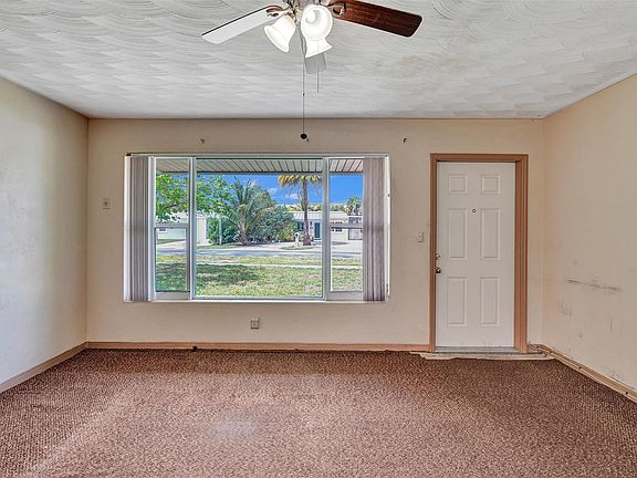 5th image of 2521 N 28th Avenue