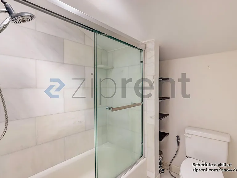 2875 Glascock St #214 — Photo 9