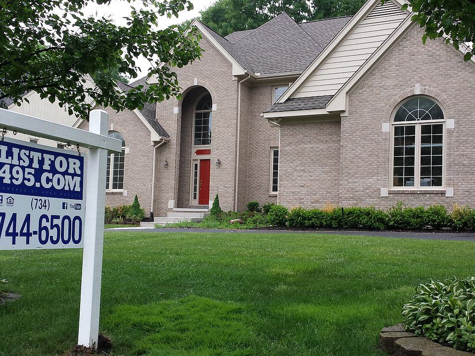 1st image of 6042 Orchard Woods Dr