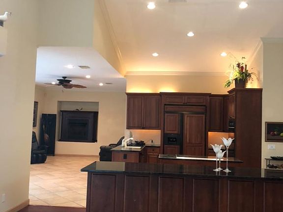 Home For Sale In Saint Lucie West