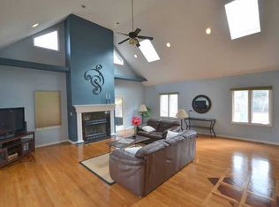 7604 Freedom Woods Dr, Indianapolis, IN 46259
