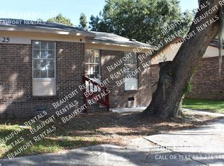 25 Harding St #B, Beaufort, SC 29902