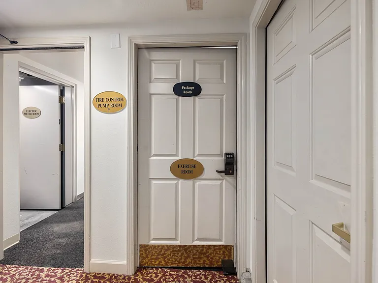 505 E Denny Way #506 — Photo 18