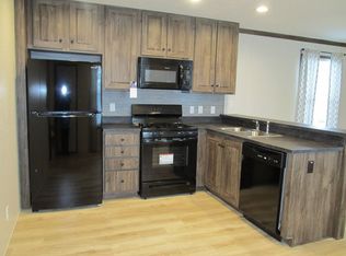 10340 Midland Rd #91, Freeland, MI 48623