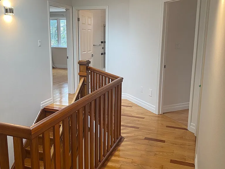 63 Johnston Ave #MAIN2 — Photo 7