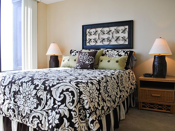 5th image of 334 Padre Blvd #2102