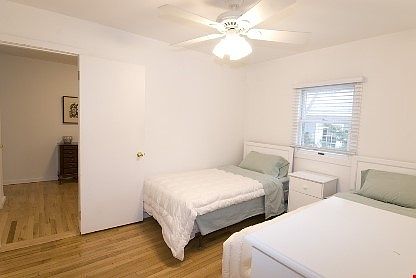 5th image of 121 Windmill Ln