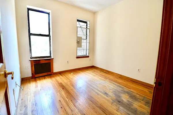 Rented by Spire Group | media 11