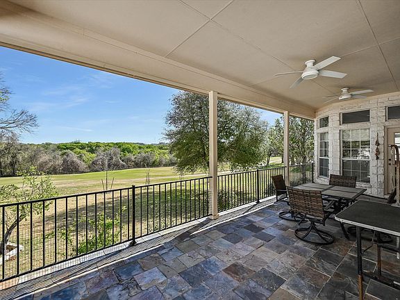4th image of 4912 Interlachen Ln