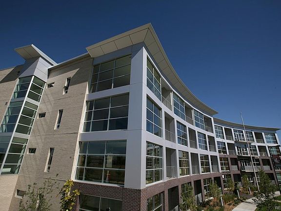 2nd image of 2958 N Syracuse St Unit 317