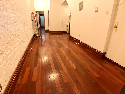 Rented by MOTION New York | media 30