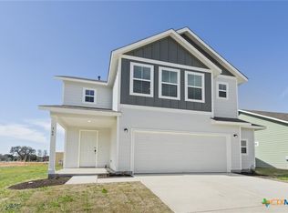 368 Yellowstone Dr, Kyle, TX 78640
