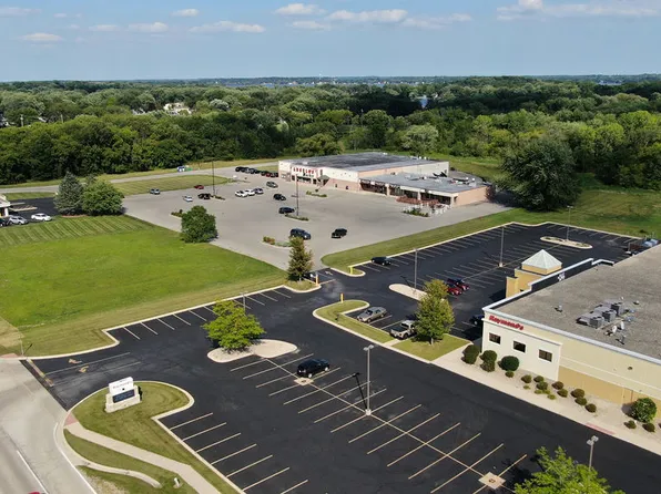 3980 N Johnsburg Rd, McHenry, IL 60051