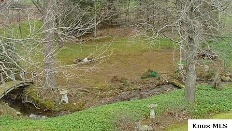 5th image of 545 Lakeview Heights Dr