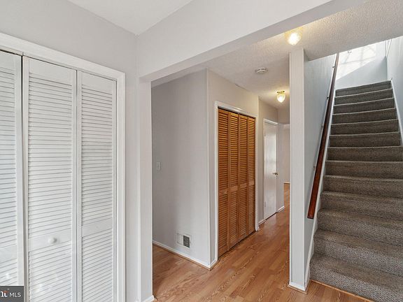 2nd image of 7527 Laytonia Dr