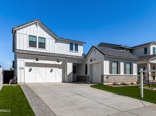 11048 E Utah Ave, Mesa, AZ 85212