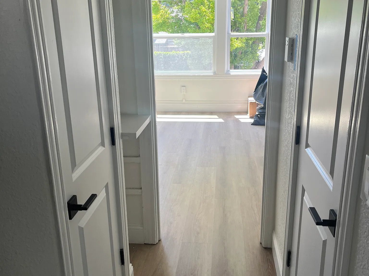 Studio, $1,600 — Photo 4