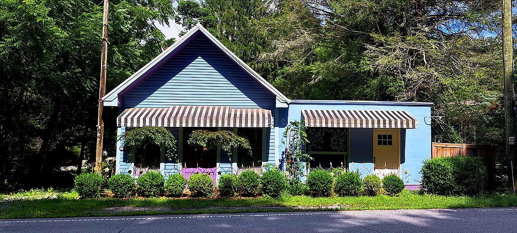 2622 Greenville Hwy - Property Image