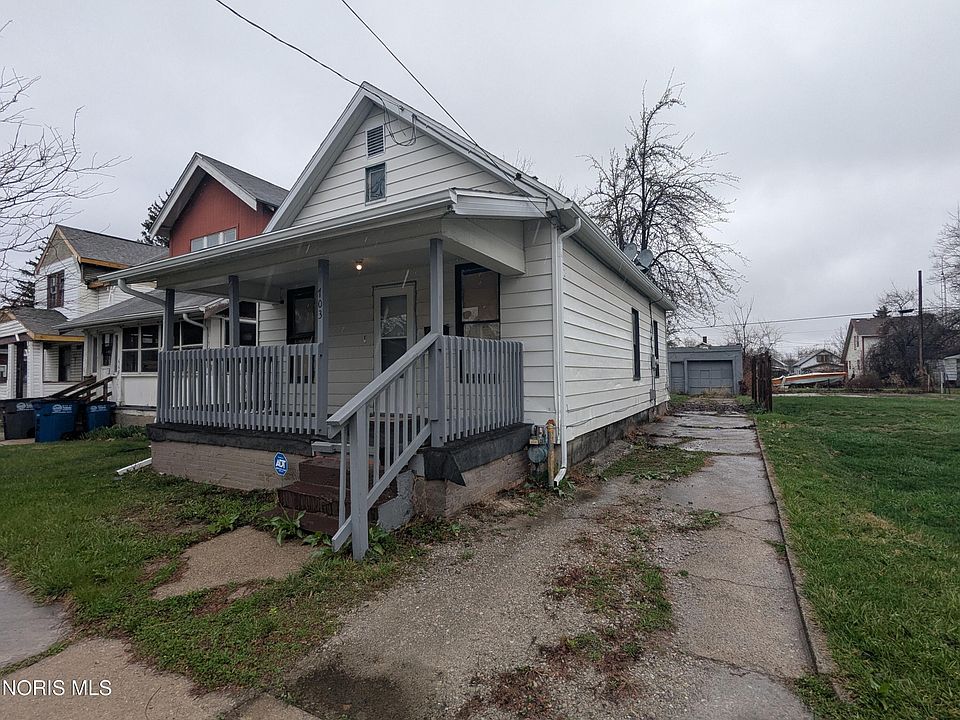 1st image of 703 Ashwood Ave