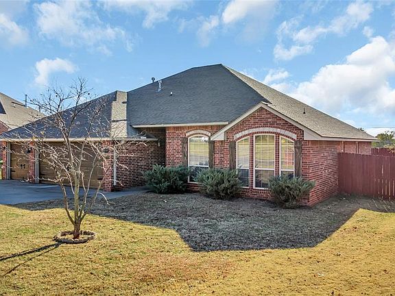 2nd image of 2217 Headwind Dr