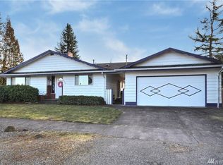 2324 McHugh Ave, Enumclaw, WA 98022