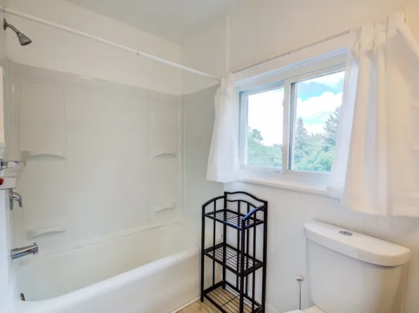 1121 Bellaire Ave, Pittsburgh, PA 15226