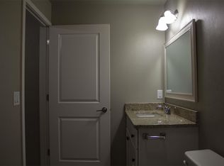 2313 Sunny Ln APT O, Suamico, WI 54313