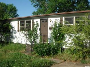 1918 Howard Ave, Fredericksburg, VA 22401