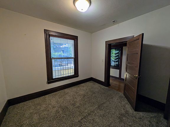 4th image of 1417 S St