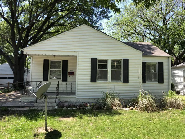 2021 S Pattie St, Wichita, KS 67211