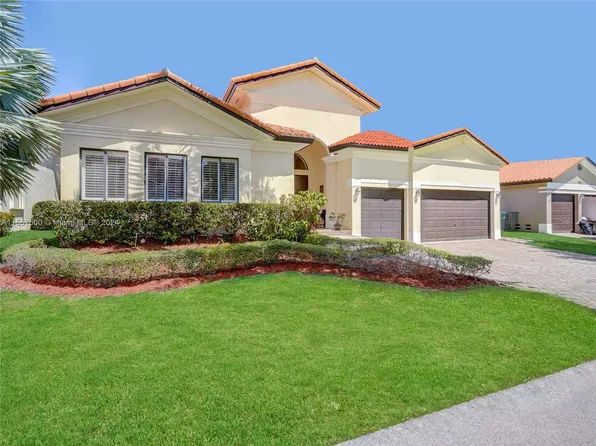 7551 SW 187th St, Cutler Bay, FL 33157