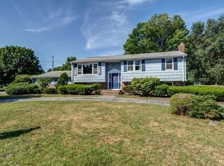 19 Concetta Dr, Bridgewater, MA 02324