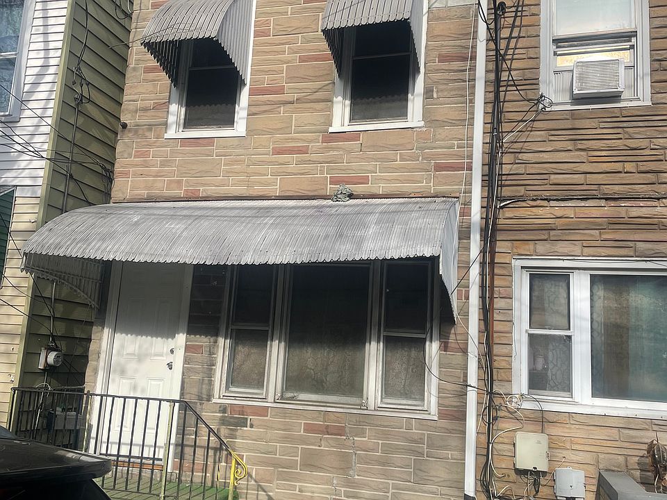 1st image of 824 Roebling Ave