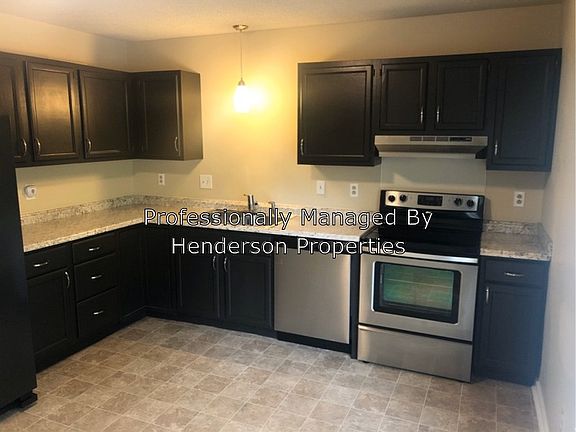 5th image of 8314 Summerglen Cres