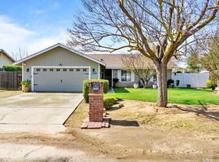 17894 Rodeo Dr, Madera, CA 93638