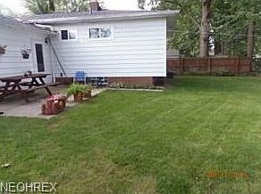 3rd image of 906 E 347th St