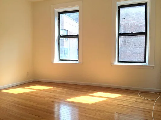 Rented by Living New York | media 31