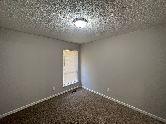 5th image of 2208 NW 113th St